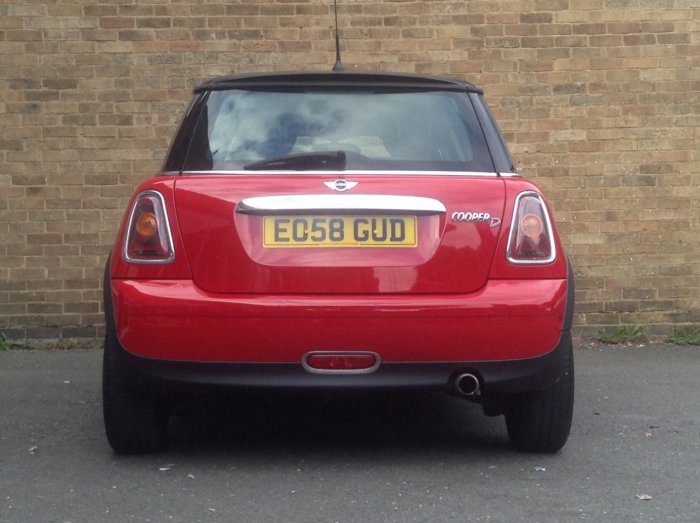 Mini Hatchback 1.6 Cooper D 3dr Hatchback Diesel Red