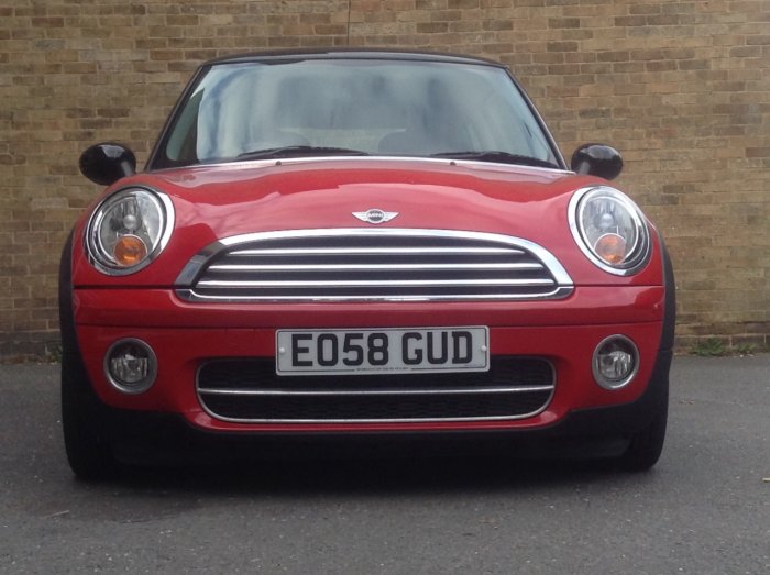 Mini Hatchback 1.6 Cooper D 3dr Hatchback Diesel Red