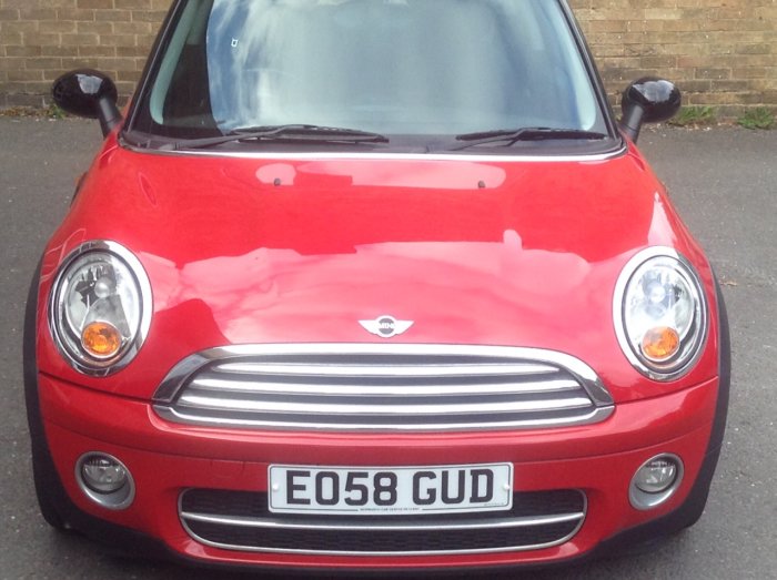 Mini Hatchback 1.6 Cooper D 3dr Hatchback Diesel Red