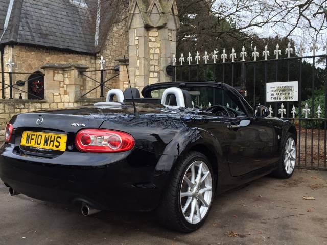 2010 Mazda MX-5 2.0i Sport Tech Roadster Coupe 2dr