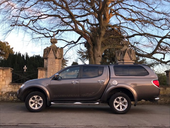 Mitsubishi L200 2.5 Double Cab DI-D Barbarian Long bed leather reverse camera Auto 176Bhp Pick Up Diesel Brown