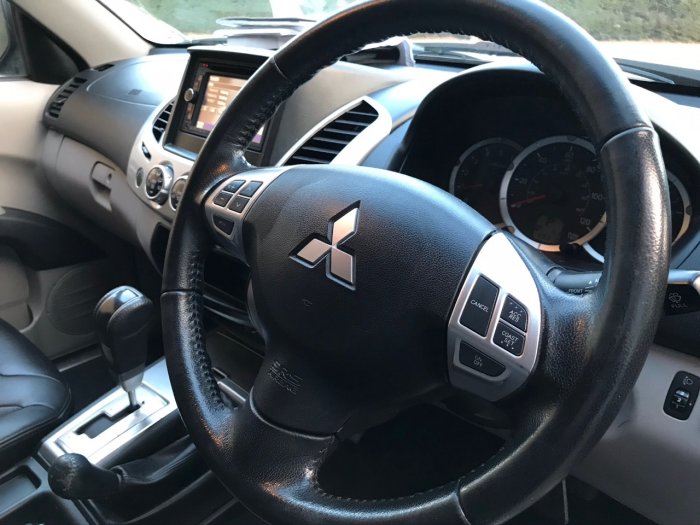 Mitsubishi L200 2.5 Double Cab DI-D Barbarian Long bed leather reverse camera Auto 176Bhp Pick Up Diesel Brown