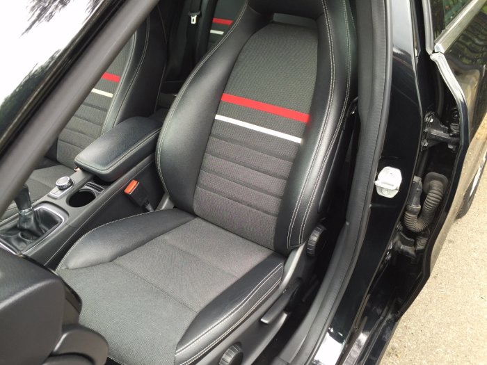 Mercedes-Benz A Class 1.5 A180 CDI BlueEFFICIENCY SE 5dr Hatchback Diesel Black