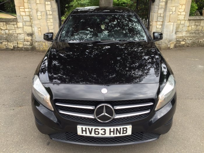 Mercedes-Benz A Class 1.5 A180 CDI BlueEFFICIENCY SE 5dr Hatchback Diesel Black