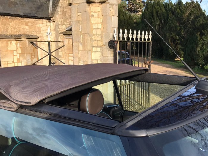 Mini Convertible 1.6 Cooper D Highgate 2dr Convertible Diesel Brown