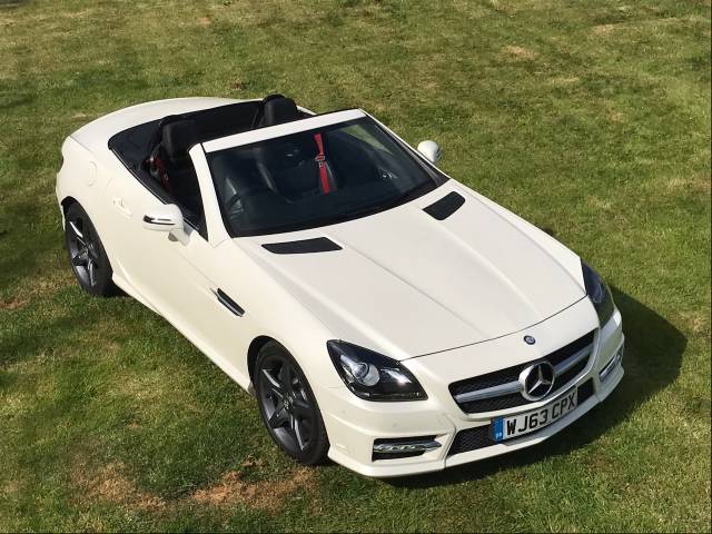 Mercedes-Benz SLK 2.1 SLK 250 CDI BlueEFFICIENCY AMG Sport 2dr Tip Auto Convertible Diesel White