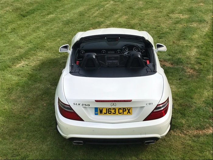 Mercedes-Benz SLK 2.1 SLK 250 CDI BlueEFFICIENCY AMG Sport 2dr Tip Auto Convertible Diesel White