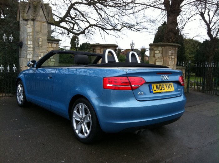 Audi A3 1.8 T FSI Sport 2dr Convertible Petrol Blue