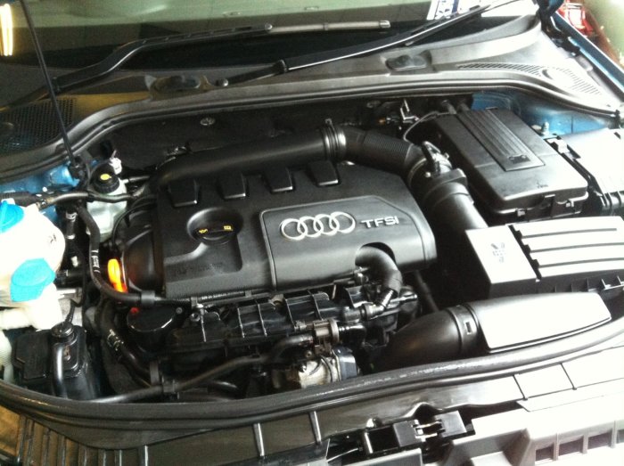 Audi A3 1.8 T FSI Sport 2dr Convertible Petrol Blue