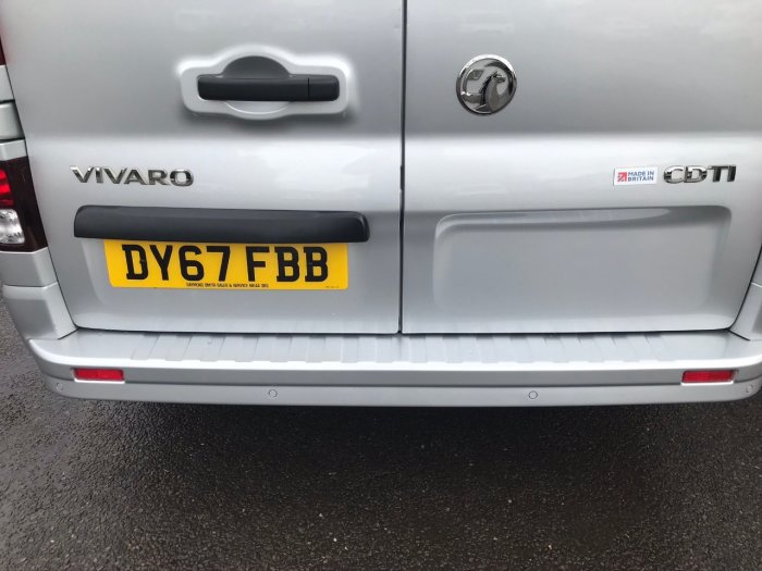 Vauxhall Vivaro 2900 1.6CDTI 120PS Sportive H1 Van Panel Van Diesel Silver