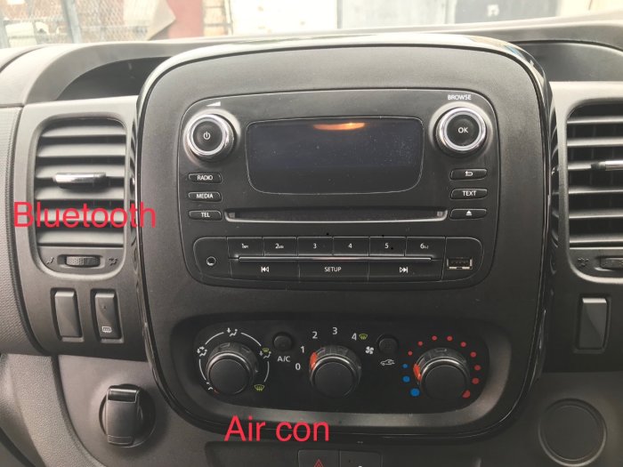 Vauxhall Vivaro 2900 1.6CDTI 120PS Sportive H1 Van Panel Van Diesel Silver