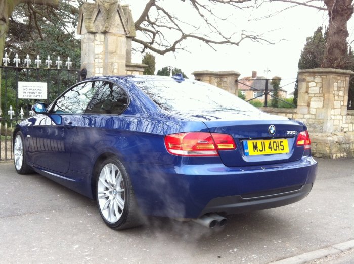 BMW 3 Series 3.0 330i M Sport 2dr Auto Coupe Petrol Blue