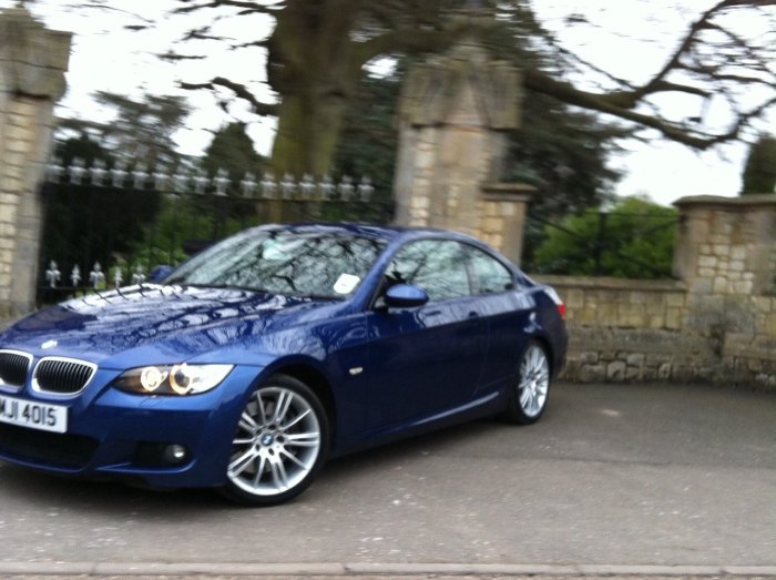 BMW 3 Series 3.0 330i M Sport 2dr Auto Coupe Petrol Blue