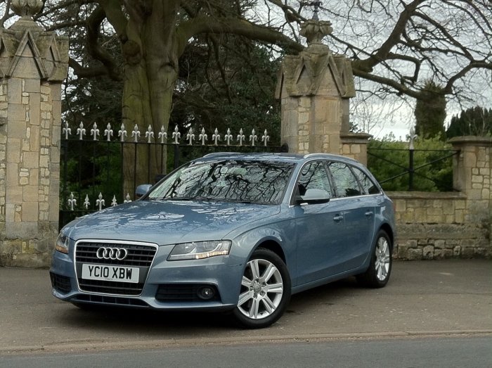 Audi A4 2.0 TDI SE 5dr Estate Diesel Blue