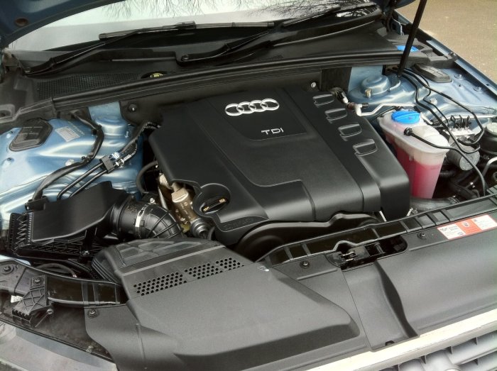 Audi A4 2.0 TDI SE 5dr Estate Diesel Blue