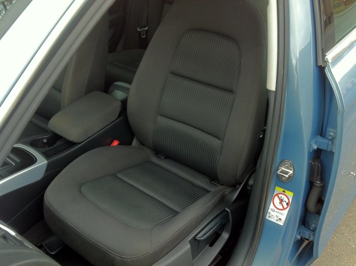 Audi A4 2.0 TDI SE 5dr Estate Diesel Blue