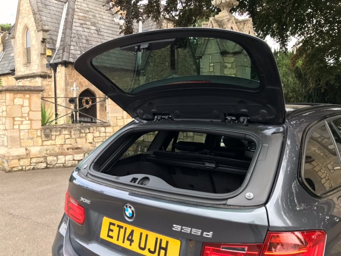 BMW 3 Series 3.0 335d xDrive M Sport 5dr Step Auto Estate Diesel Grey