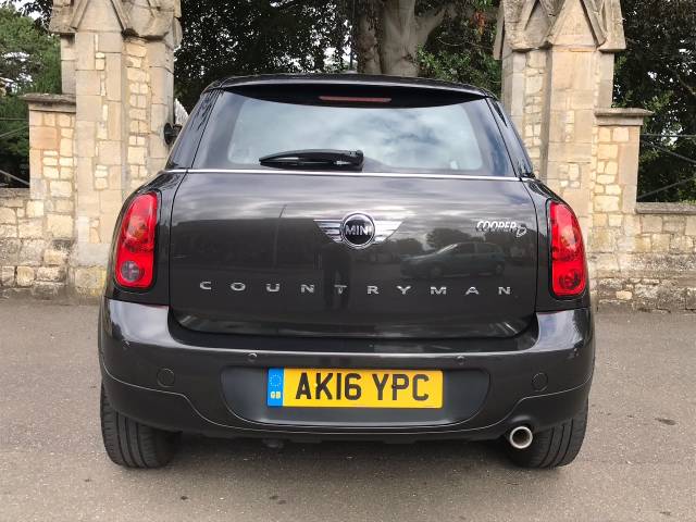 2016 Mini Countryman 1.6 Cooper D 5dr WINTER PACK