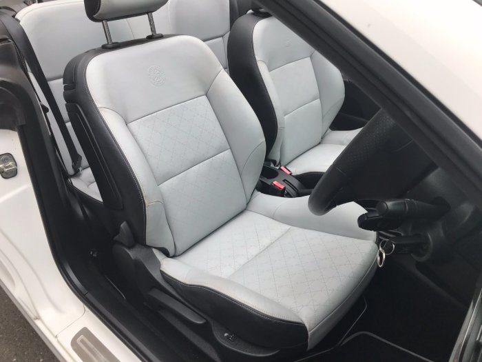 Peugeot 207 1.6 VTi Roland Garros 2dr Convertible Petrol White