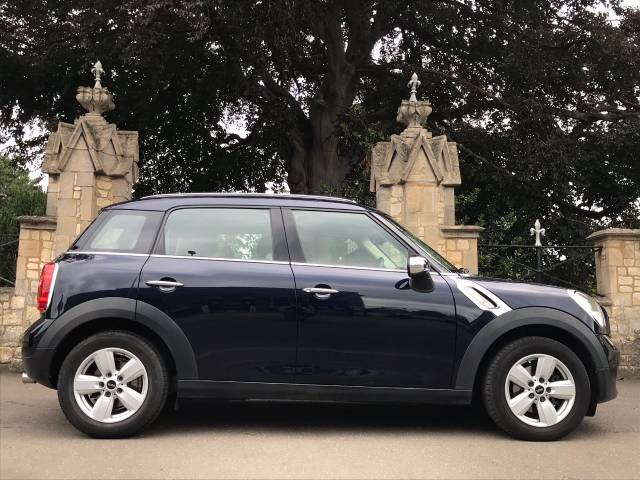 2016 Mini Countryman 1.6 One 5dr Leather Seats