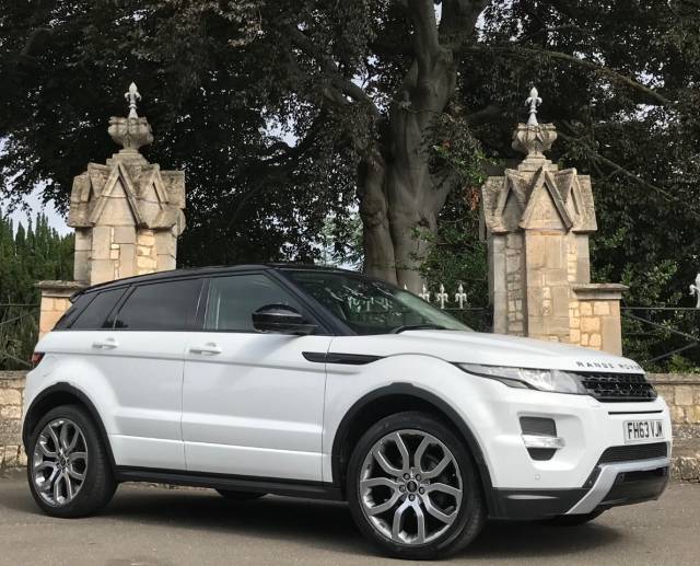 Land Rover Range Rover Evoque 2.2 SD4 Dynamic 5dr [Lux Pack] Estate Diesel White