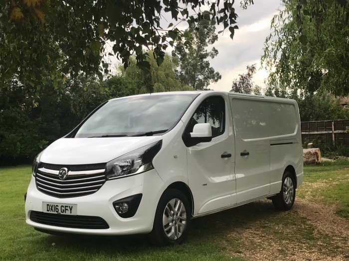 Vauxhall Vivaro 2900 1.6CDTI 120PS Sportive H1 Van LWB Long Wheel Base Panel Van Diesel White