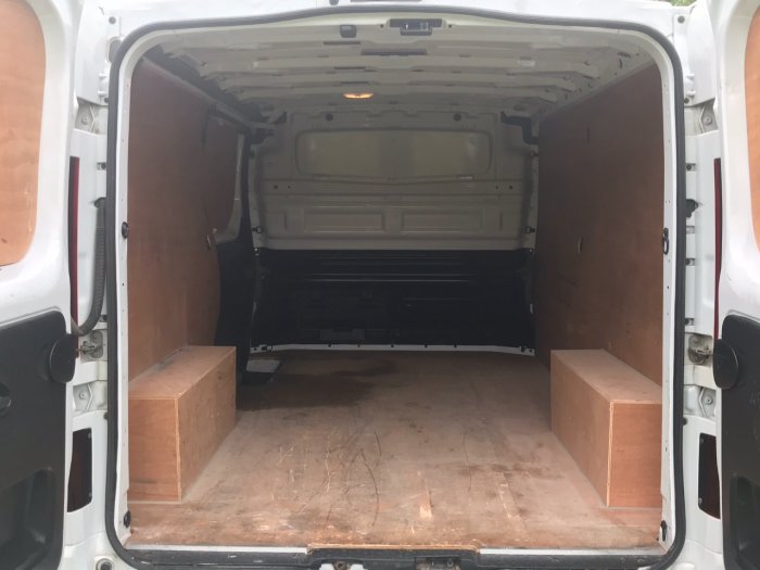 Vauxhall Vivaro 2900 1.6CDTI 120PS Sportive H1 Van LWB Long Wheel Base Panel Van Diesel White