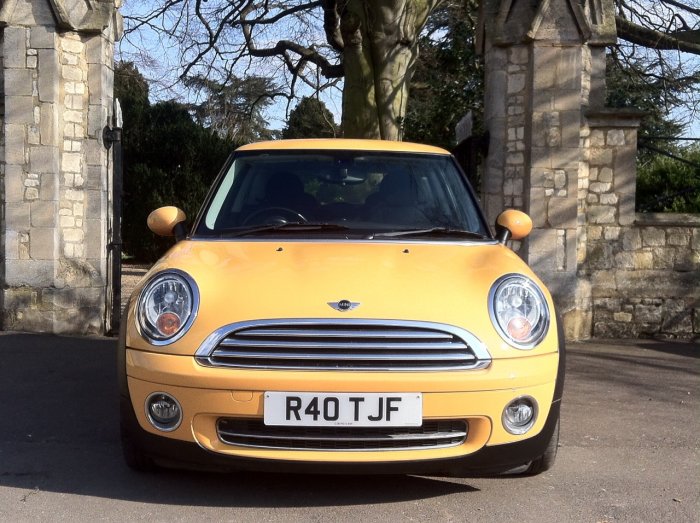 Mini Hatchback 1.4 One 3dr Hatchback Petrol Yellow