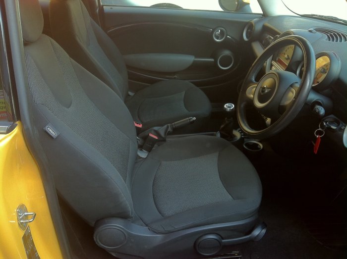 Mini Hatchback 1.4 One 3dr Hatchback Petrol Yellow
