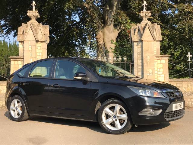 Ford Focus 1.8 Zetec 5dr Hatchback Petrol Black