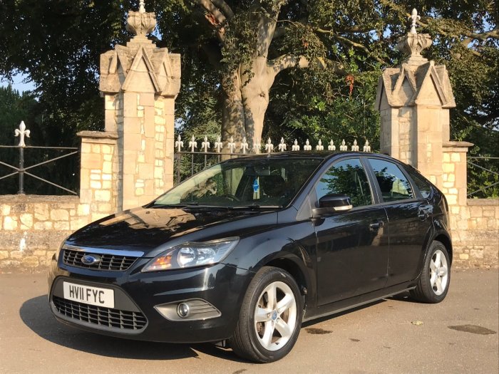 Ford Focus 1.8 Zetec 5dr Hatchback Petrol Black
