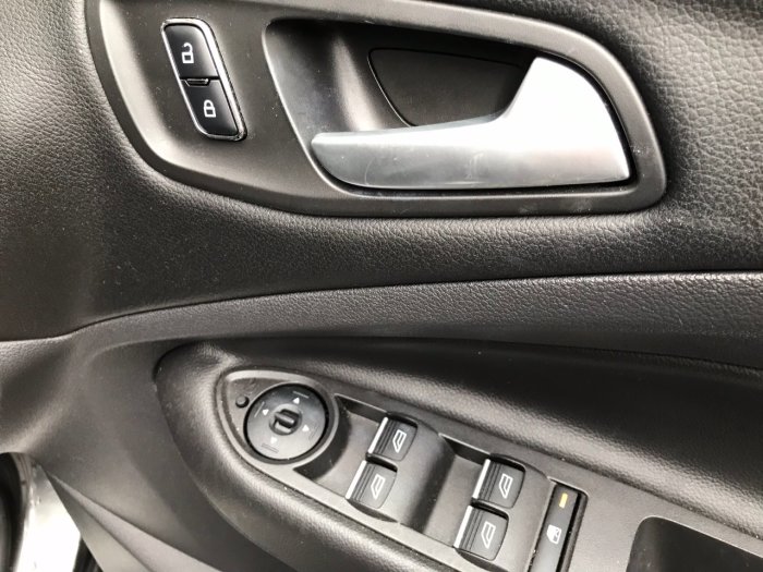 Ford Kuga 2.0 TDCi 150 Titanium X Sport 5dr 2WD Hatchback Diesel Grey