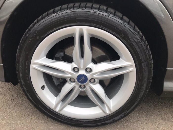 Ford Kuga 2.0 TDCi 150 Titanium X Sport 5dr 2WD Hatchback Diesel Grey