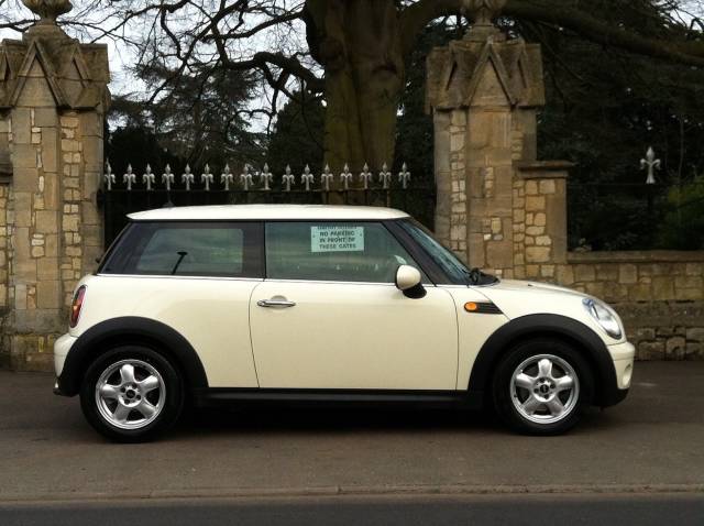 2009 Mini Hatchback 1.6 Cooper 3dr