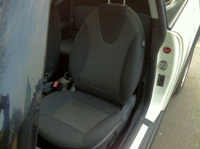 Mini Hatchback 1.6 Cooper 3dr Hatchback Petrol White
