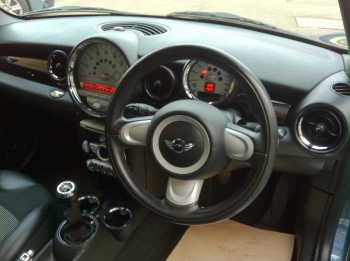 Mini Hatchback 1.6 Cooper 3dr Hatchback Petrol Blue