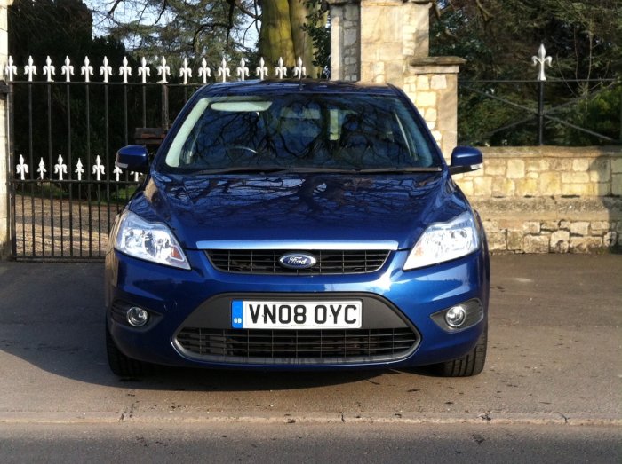 Ford Focus 1.6 Style 5dr Hatchback Petrol Blue