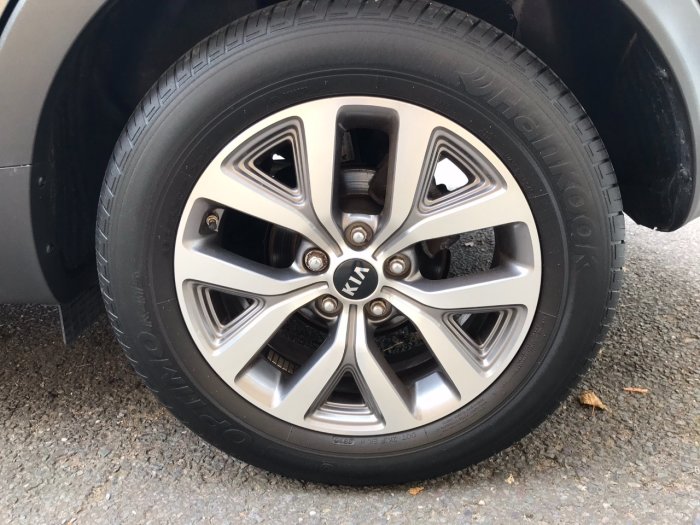 Kia Sportage 1.7 CRDi ISG Axis Edition 5dr Estate Diesel Silver