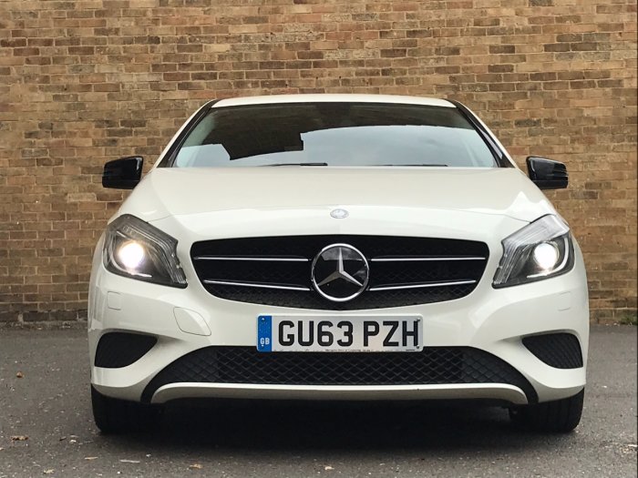 Mercedes-Benz A Class 1.5 A180 CDI BlueEFFICIENCY Sport 5dr Hatchback Diesel White