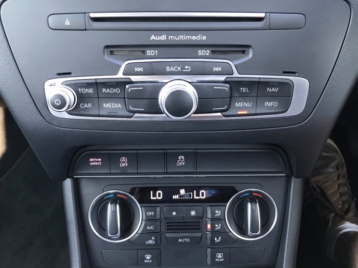 Audi Q3 2.0 TDI SE 5dr Estate Diesel Blue