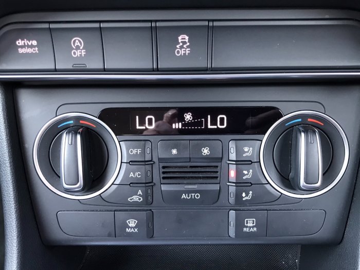 Audi Q3 2.0 TDI SE 5dr Estate Diesel Blue