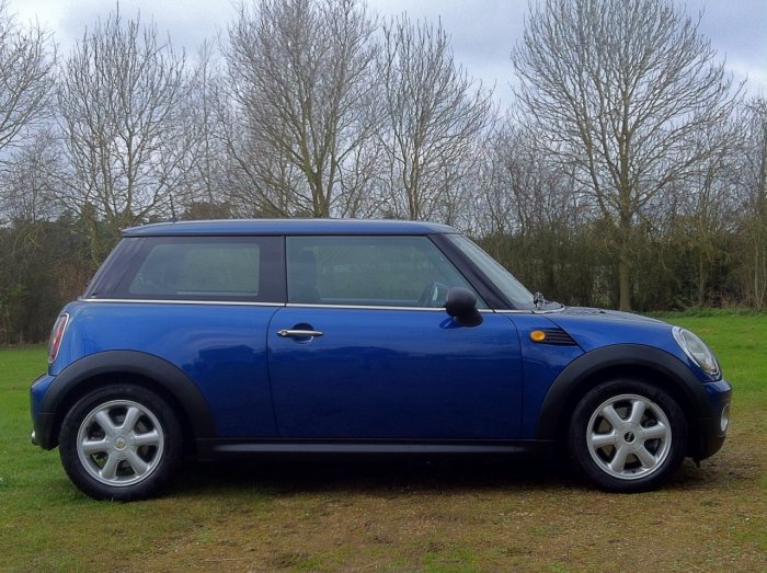 Mini Hatchback 1.4 One 3dr Hatchback Petrol Blue