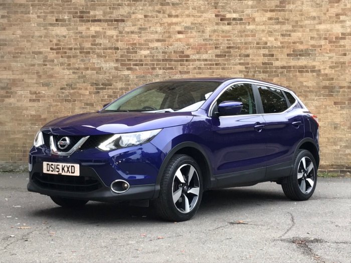 Nissan Qashqai 1.5 dCi N-Tec 5dr Hatchback Diesel Blue