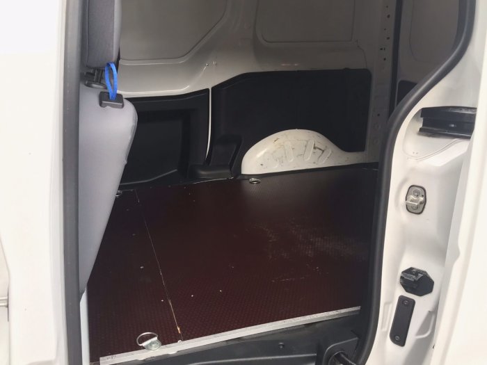 Citroen Berlingo 1.6 HDi 625Kg Enterprise 75ps Air con Panel Van Diesel White