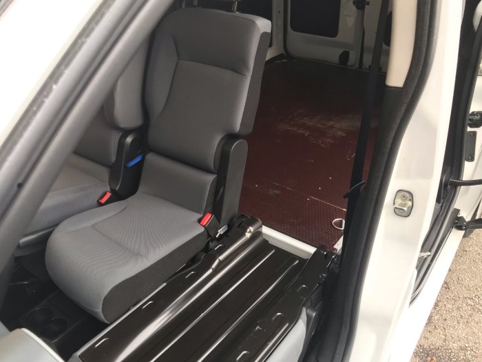 Citroen Berlingo 1.6 HDi 625Kg Enterprise 75ps Air con Panel Van Diesel White