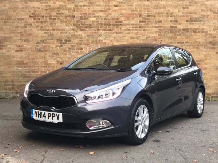 Kia Ceed 1.6 CRDi 2 5dr Auto Hatchback Diesel Silver