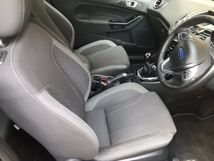 Ford Fiesta 1.0 EcoBoost 125 Zetec S 3dr Hatchback Petrol Black