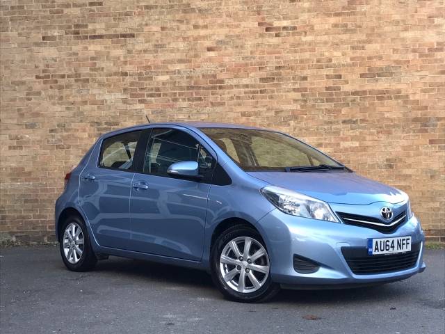 Toyota Yaris 1.33 VVT-i Icon 5dr Hatchback Petrol Blue