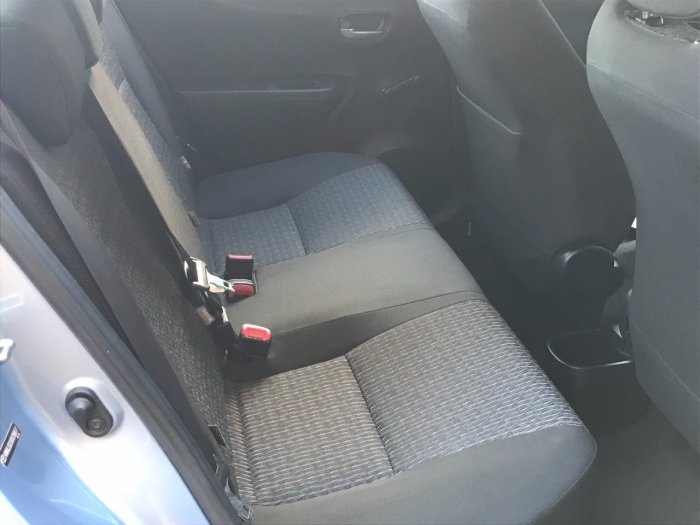 Toyota Yaris 1.33 VVT-i Icon 5dr Hatchback Petrol Blue
