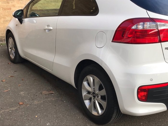 Kia Rio 1.25 SR7 3dr Hatchback Petrol White